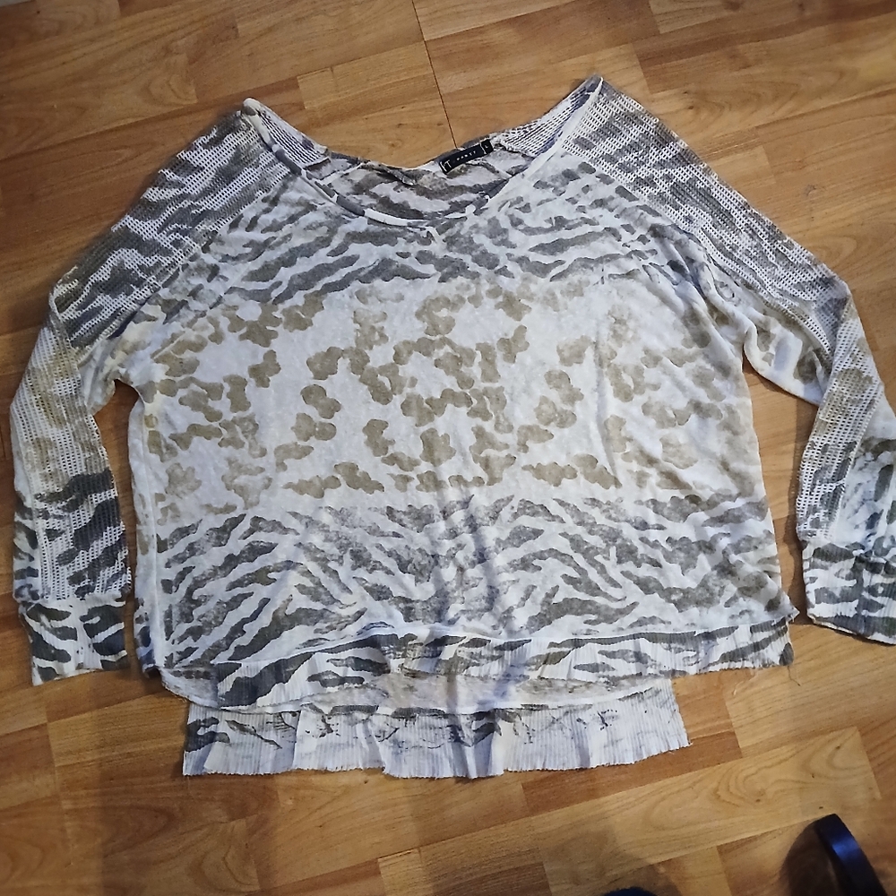 Womens top T Party